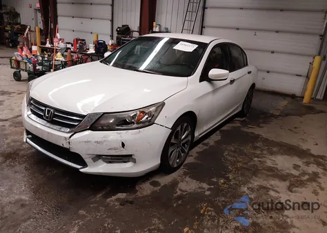 2013 Honda Accord Sport z USA, uszkodzony, nr VIN 1HGCR2F58DA243638